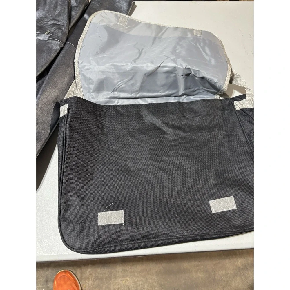NEW WITHOUT TAG‎ NATIONAL GEOGRAPHIC TRAVEL BAG
